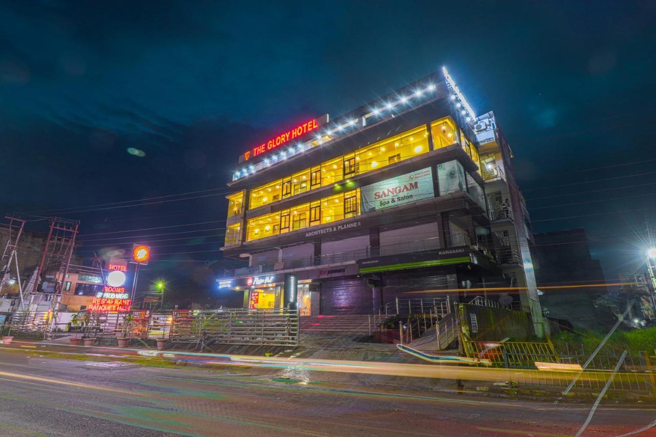 The Glory Hotel Dehradun Esterno foto